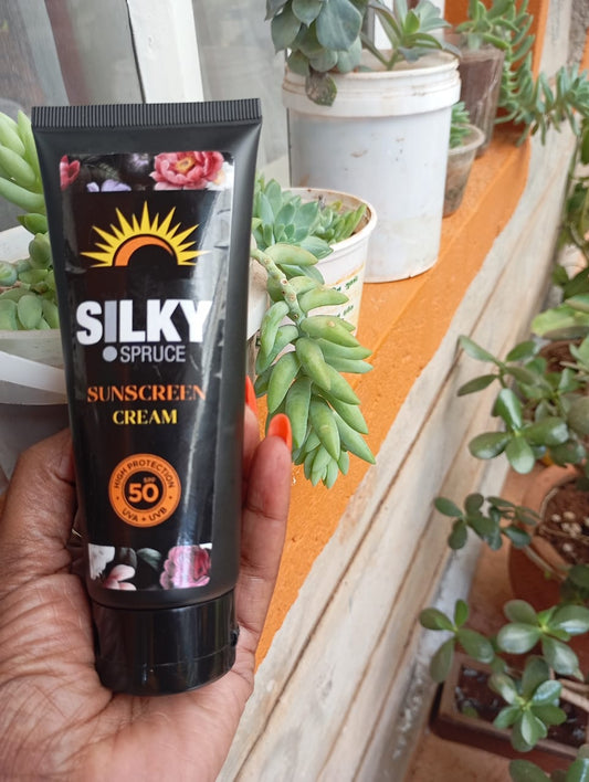 Silky Spruce Sunscreen Cream